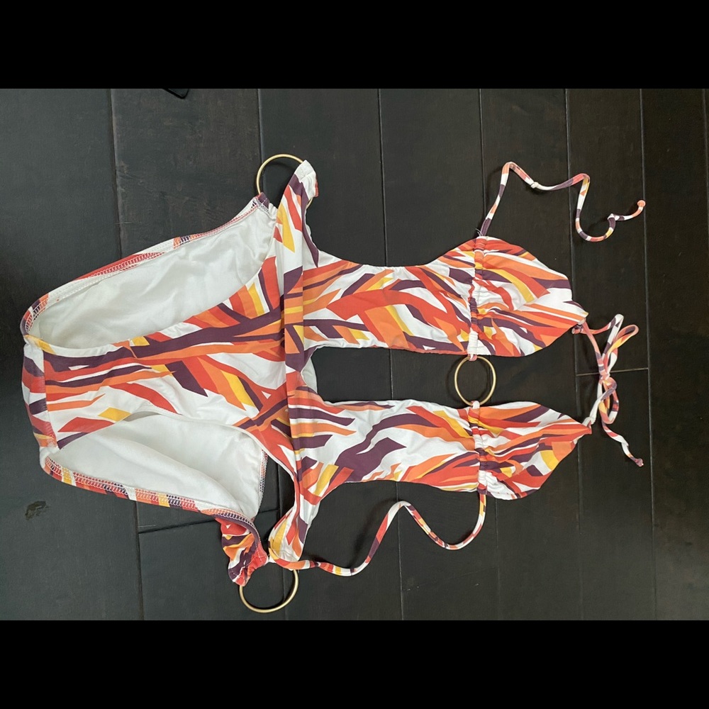 Cut out 1 piece